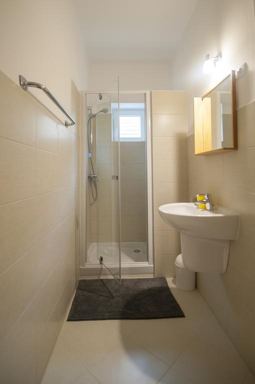 Park Apartman Hévíz Rom bilde